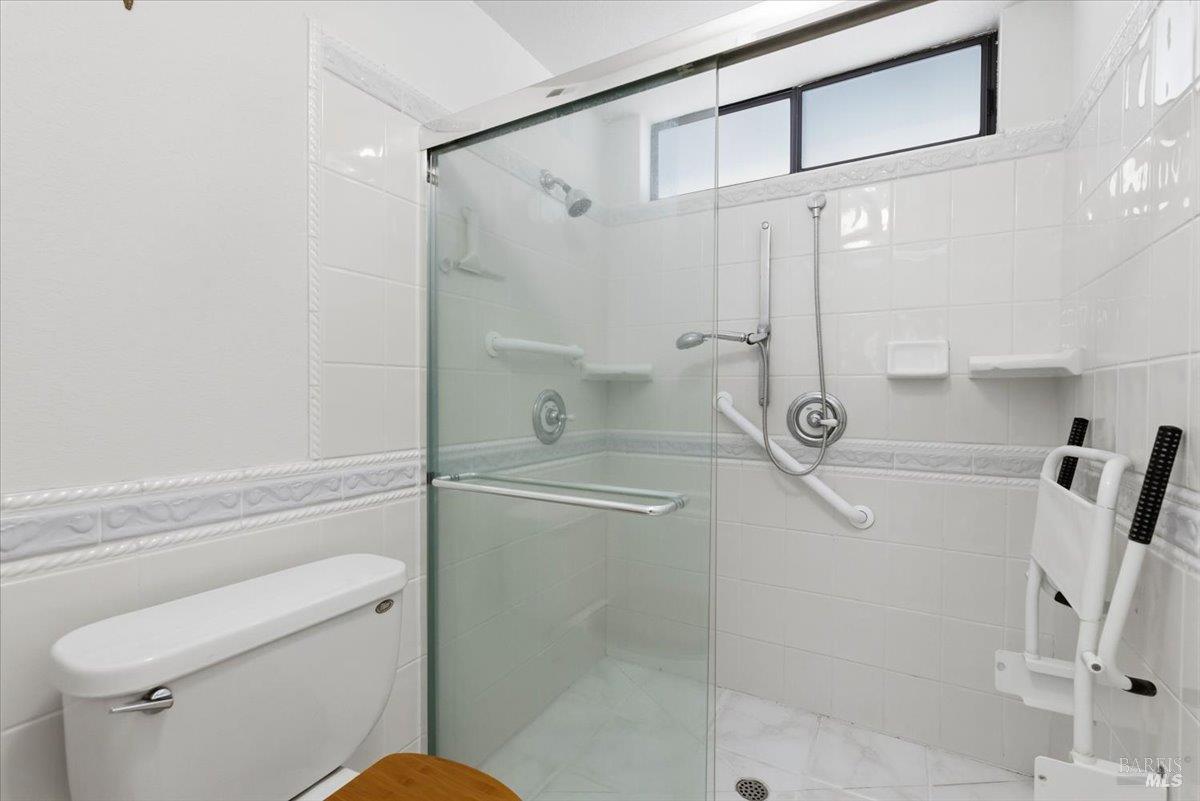 1698 Randon Way Santa Rosa CA 95403
