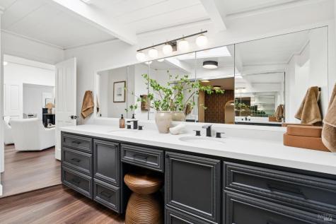 748 Beechnut Court San Rafael CA 94903