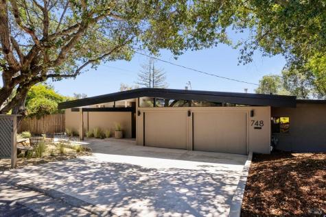 748 Beechnut Court San Rafael CA 94903