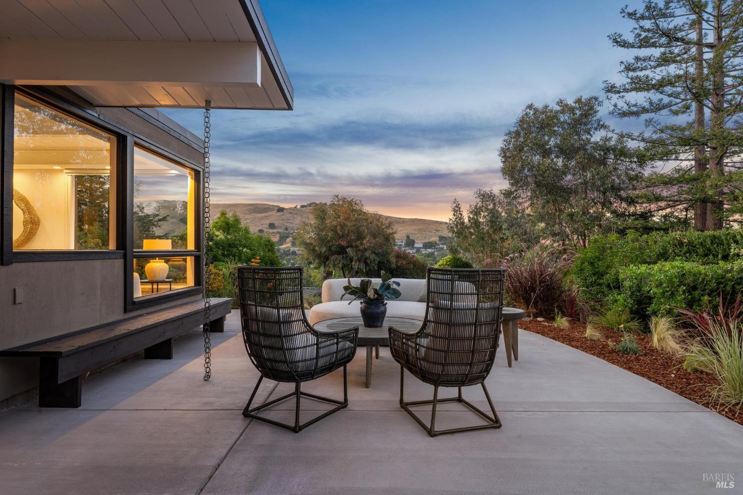 748 Beechnut Court San Rafael CA 94903