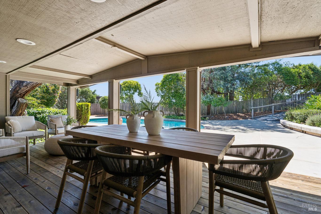 748 Beechnut Court San Rafael CA 94903