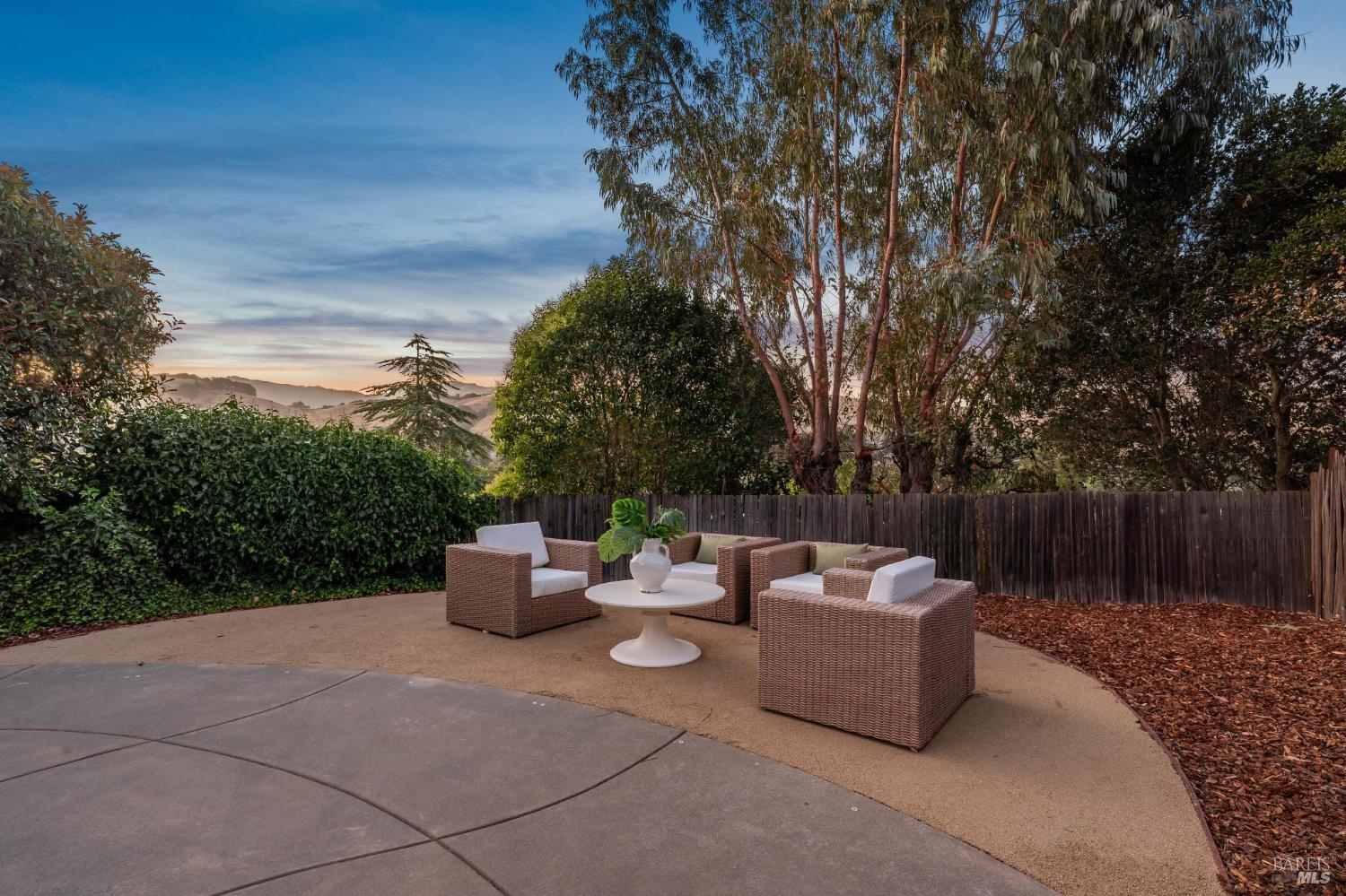 748 Beechnut Court San Rafael CA 94903