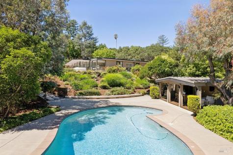 748 Beechnut Court San Rafael CA 94903