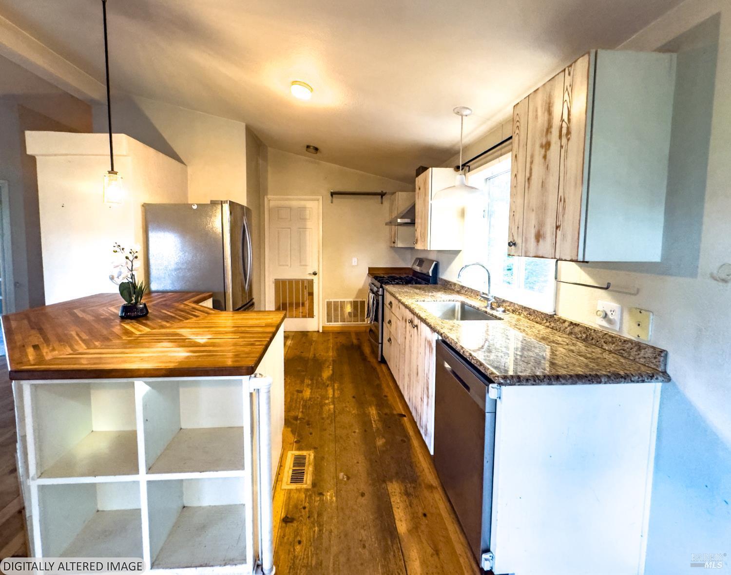 14475 Poonkinney Road Dos Rios CA 95429