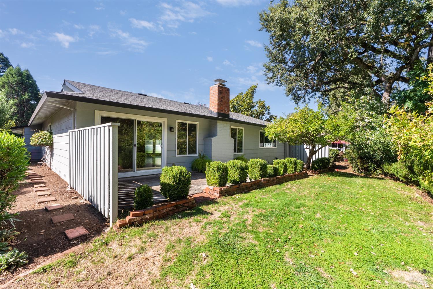 76 Aspen Meadows Circle Santa Rosa CA 95409