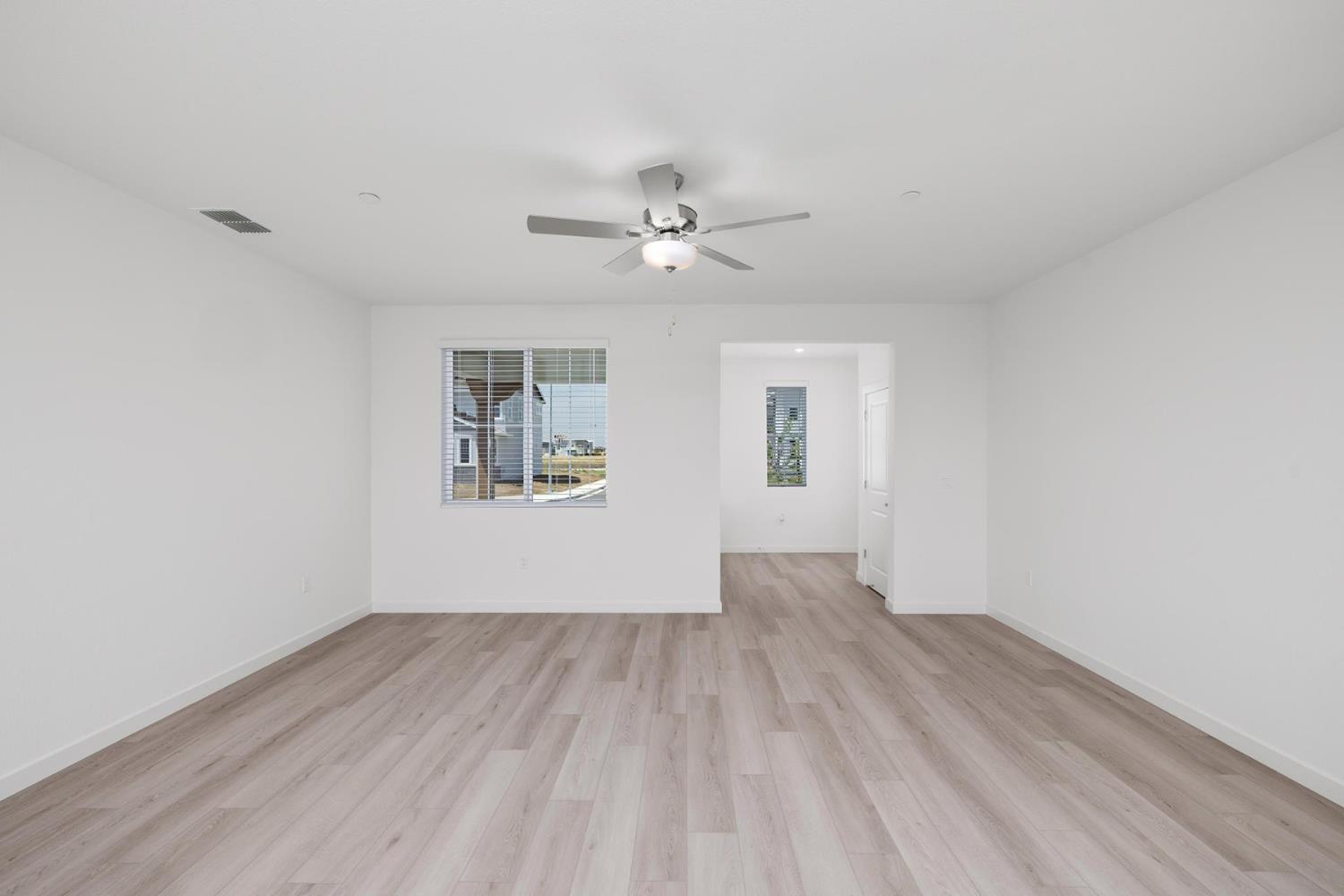 820 Helmsley Lane Patterson CA 95363