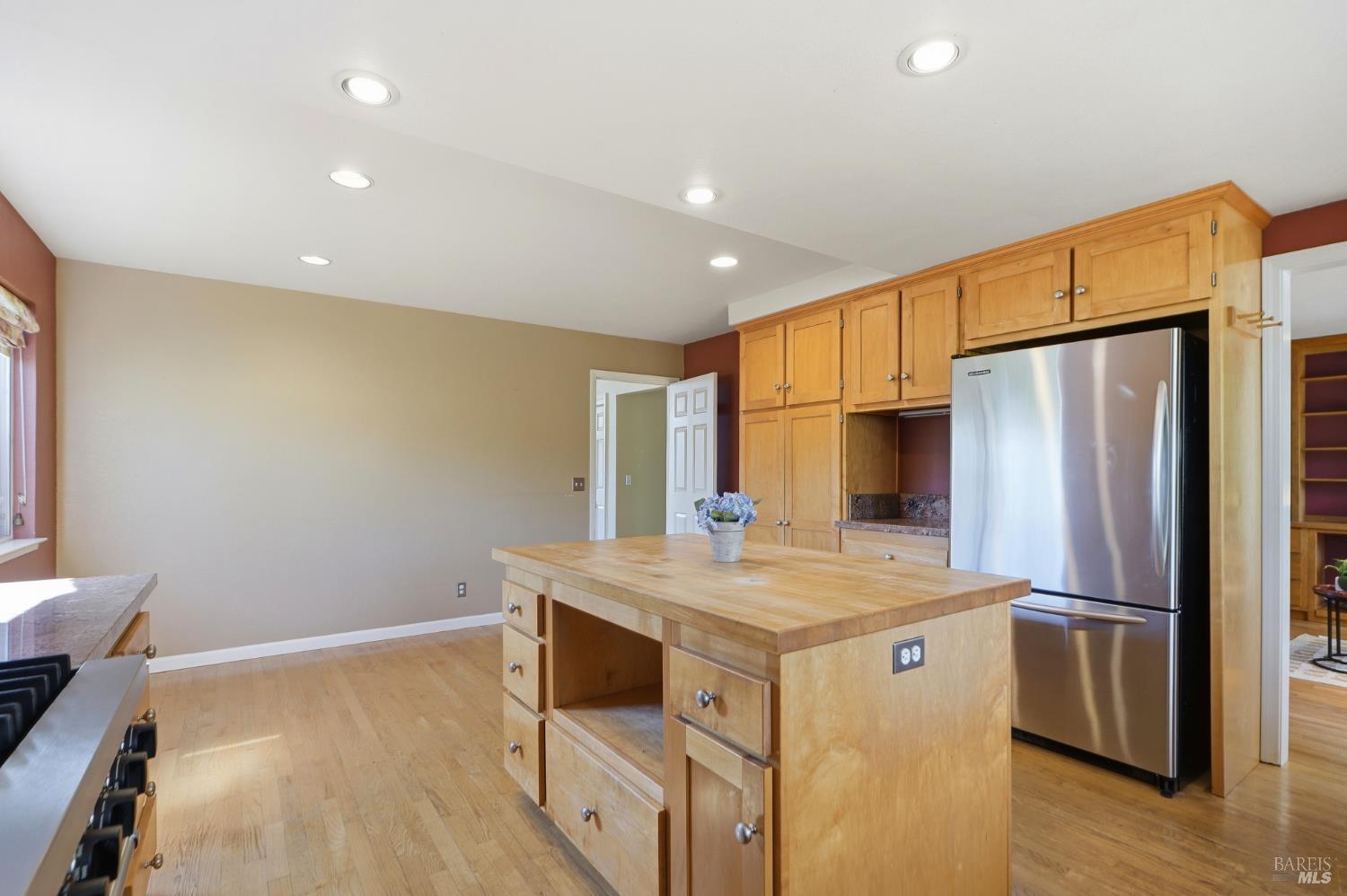 407 Woodley Place Santa Rosa CA 95409