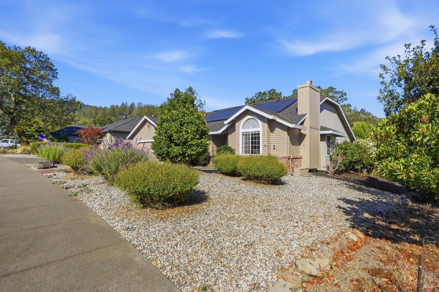 407 Woodley Place Santa Rosa CA 95409