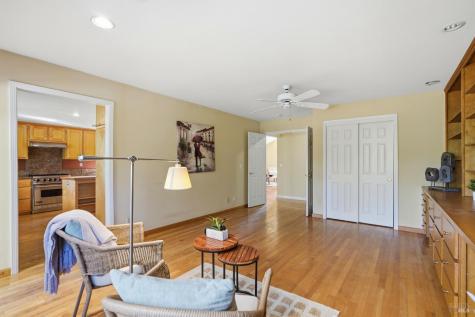 407 Woodley Place Santa Rosa CA 95409