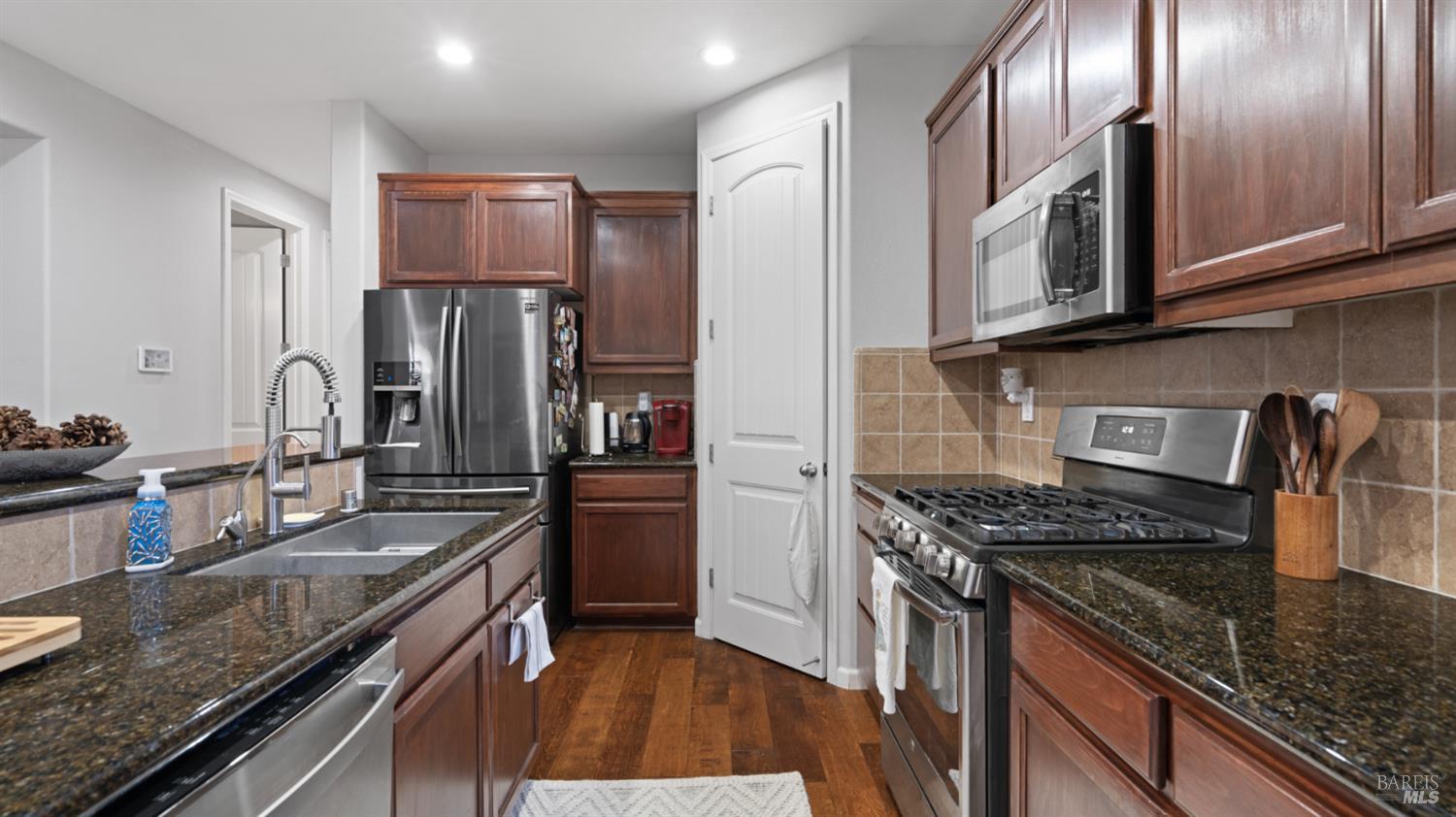 1157 N Station Drive Vacaville CA 95688