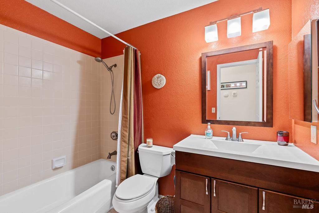 232 Silver Creek Circle Santa Rosa CA 95409