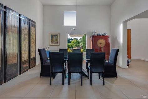 942 Country Club Lane Sonoma CA 95476