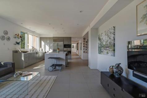 942 Country Club Lane Sonoma CA 95476
