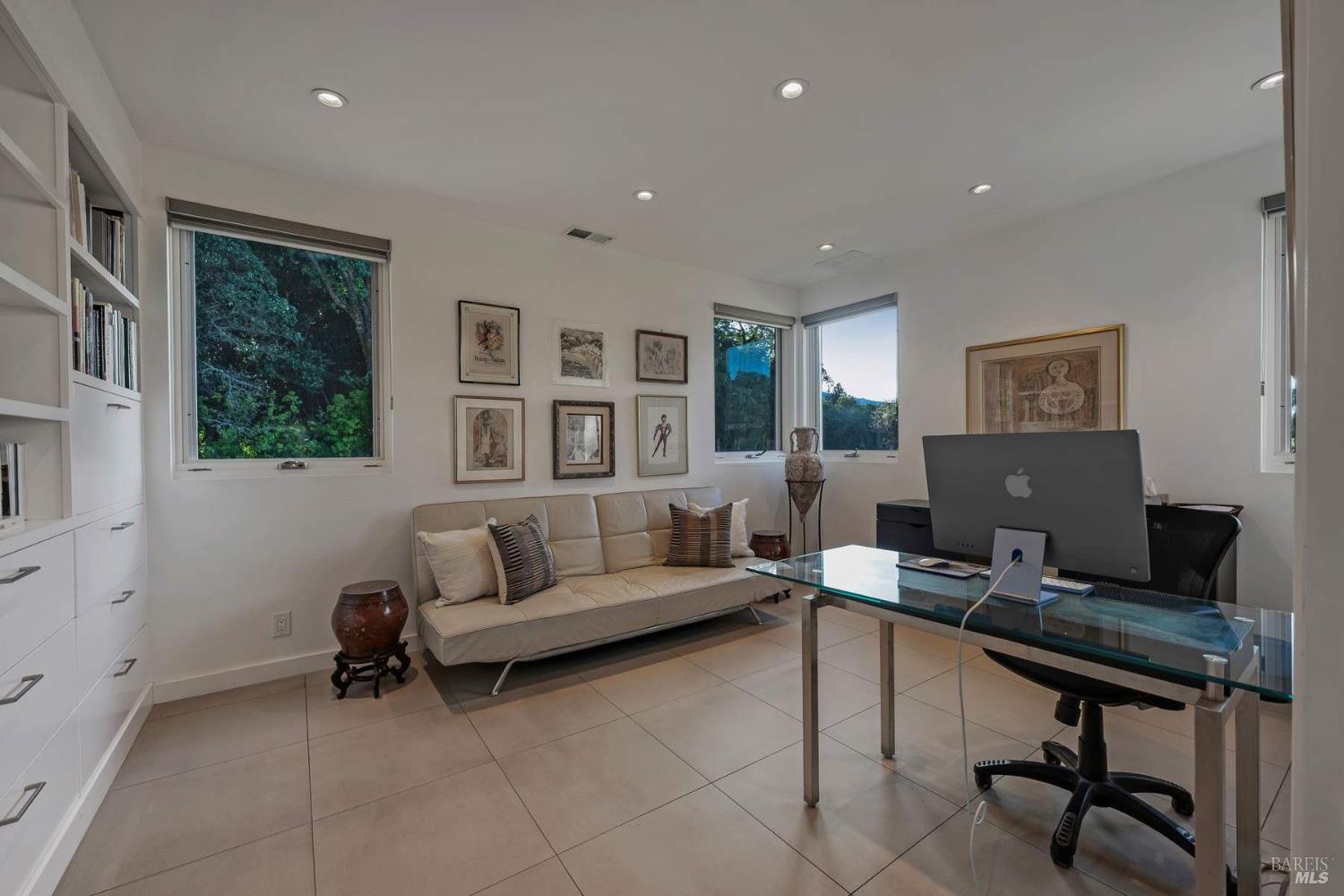 942 Country Club Lane Sonoma CA 95476