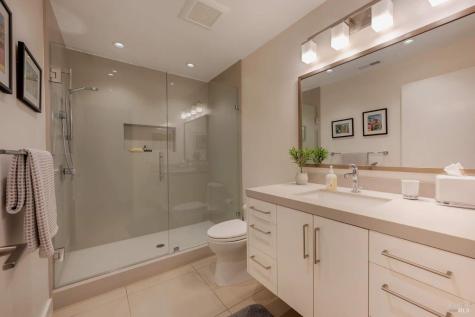 942 Country Club Lane Sonoma CA 95476