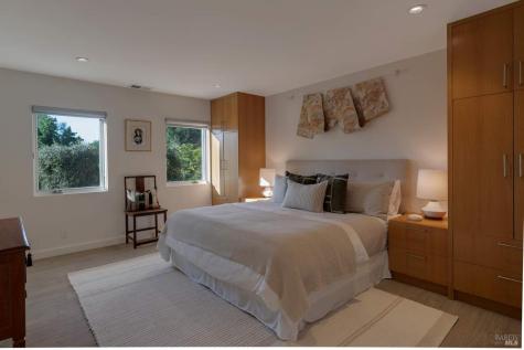 942 Country Club Lane Sonoma CA 95476