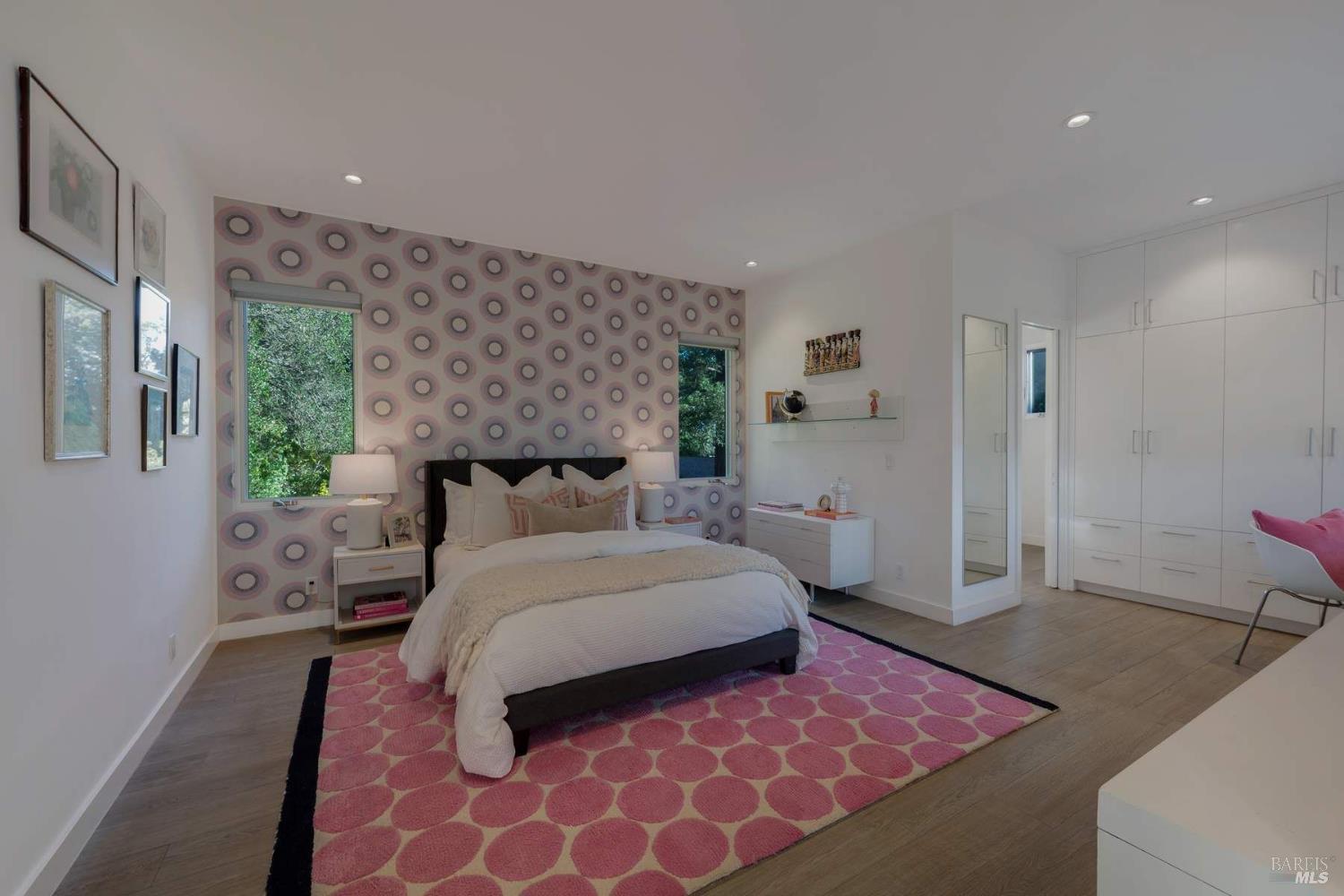 942 Country Club Lane Sonoma CA 95476