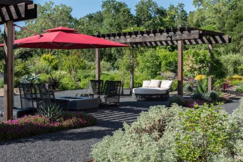 942 Country Club Lane Sonoma CA 95476