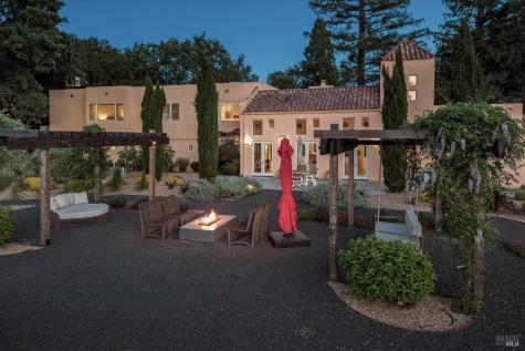 942 Country Club Lane Sonoma CA 95476