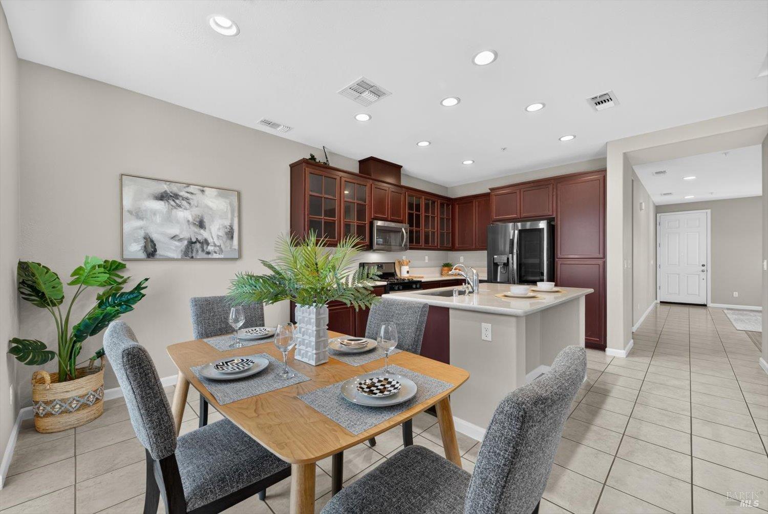 1211 Eton Court Fairfield CA 94533
