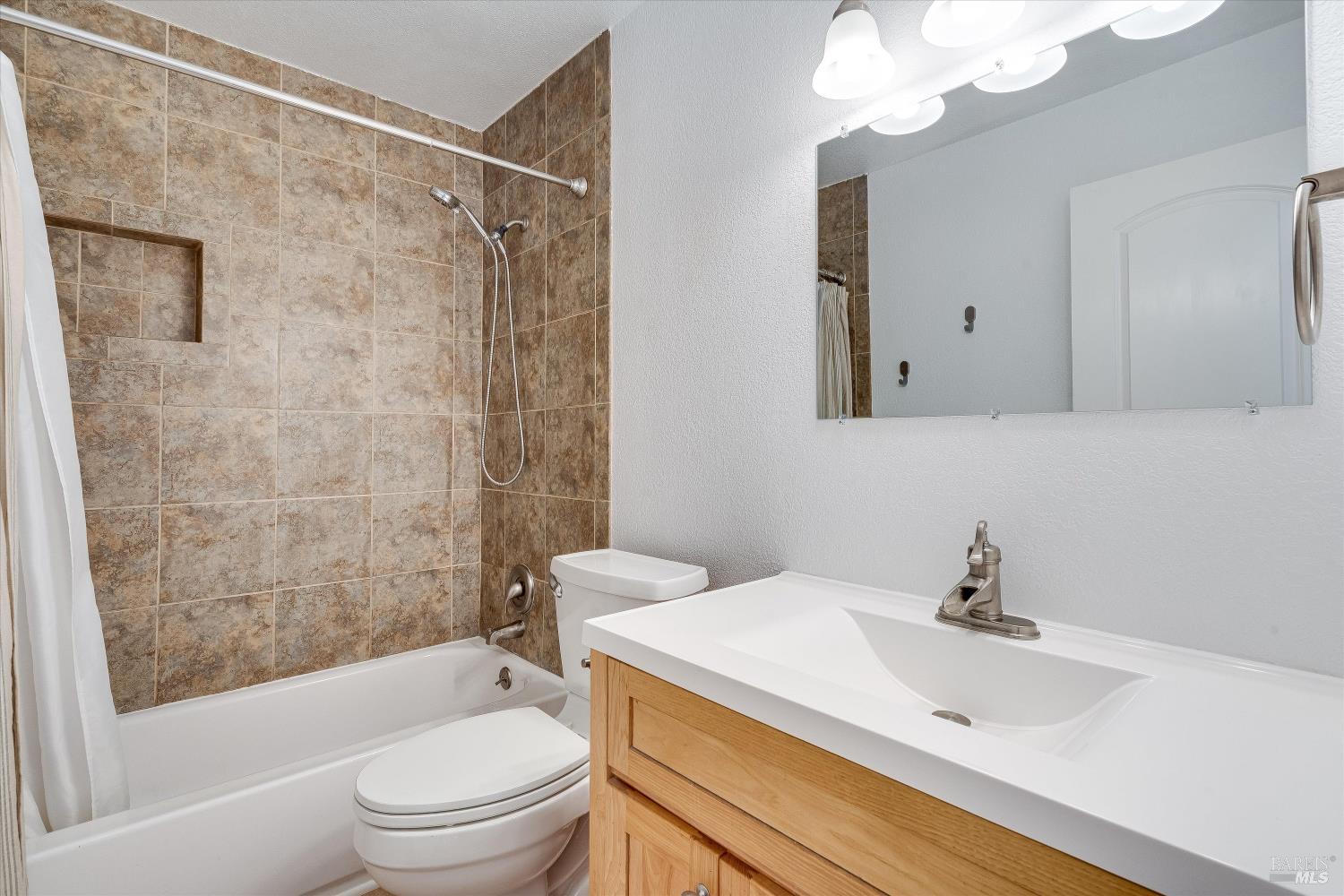 201 Folland Drive American Canyon CA 94503