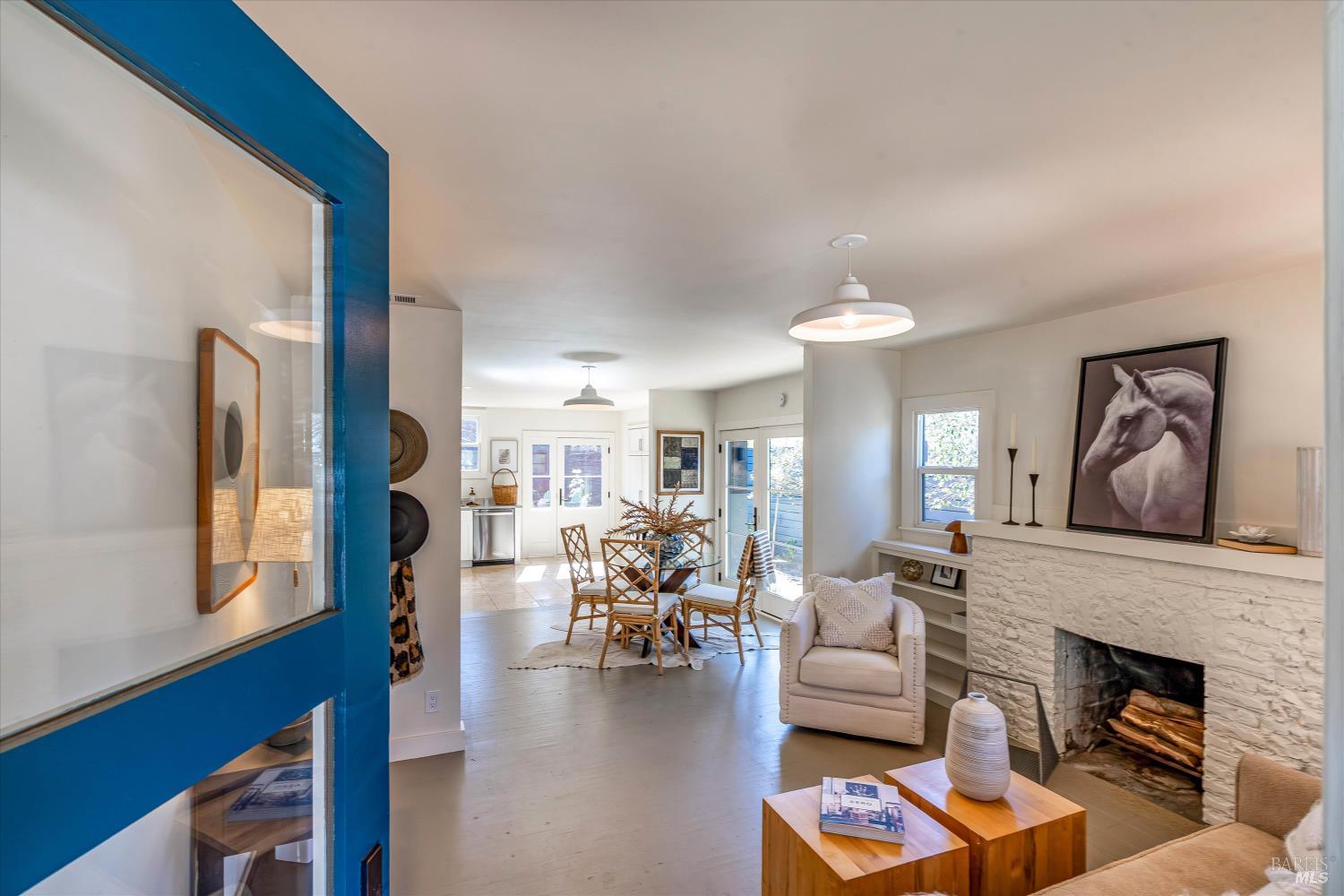 945 Brown Street St. Helena CA 94574