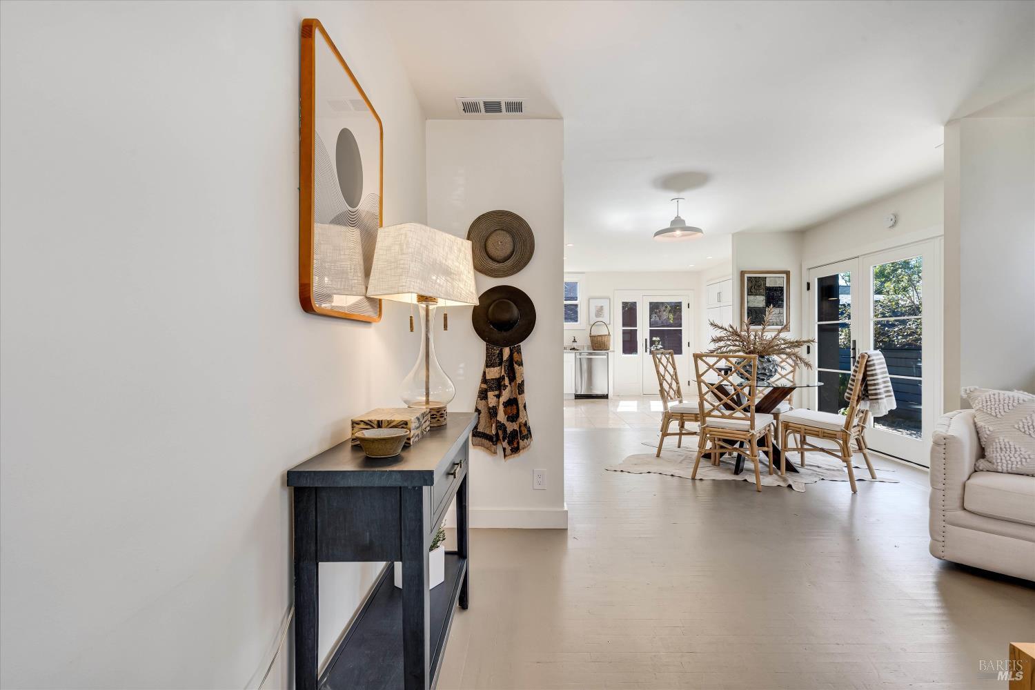945 Brown Street St. Helena CA 94574