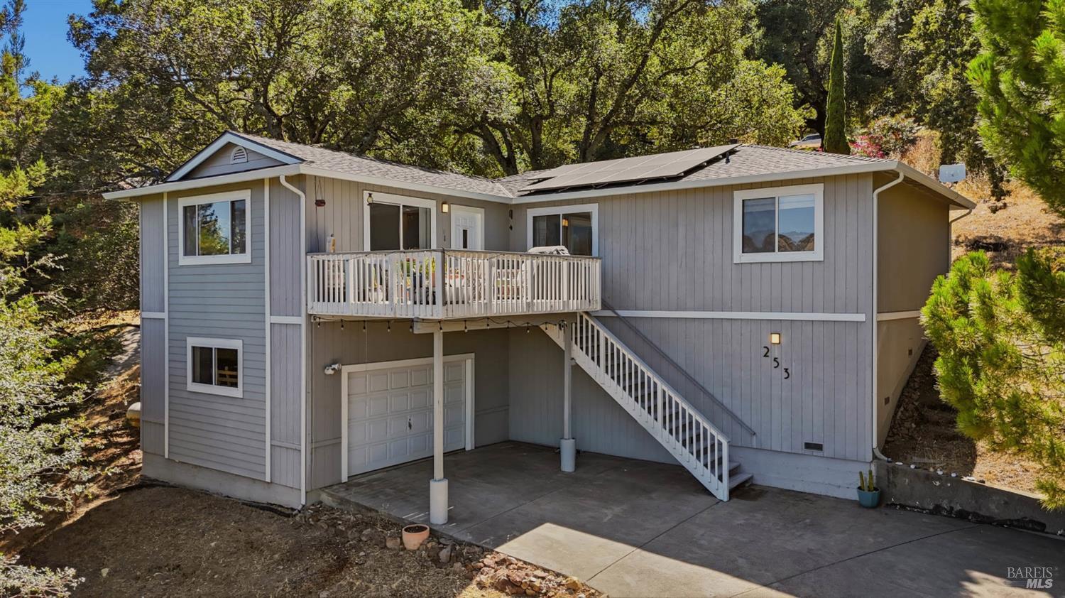 253 Circle Oaks Drive Napa CA 94558