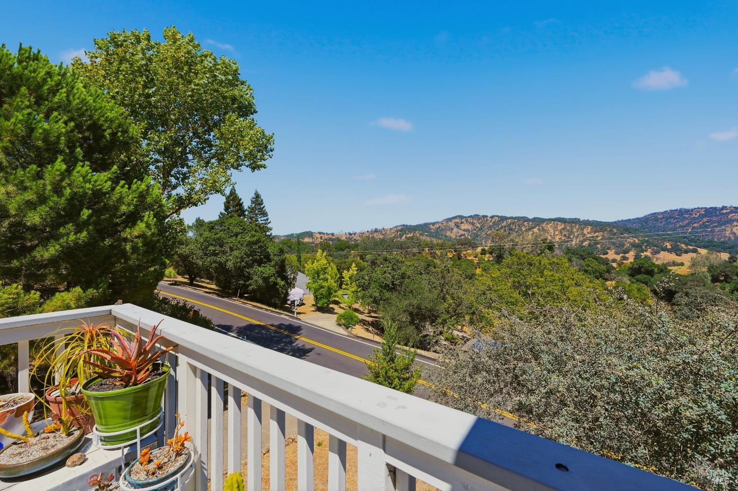253 Circle Oaks Drive Napa CA 94558