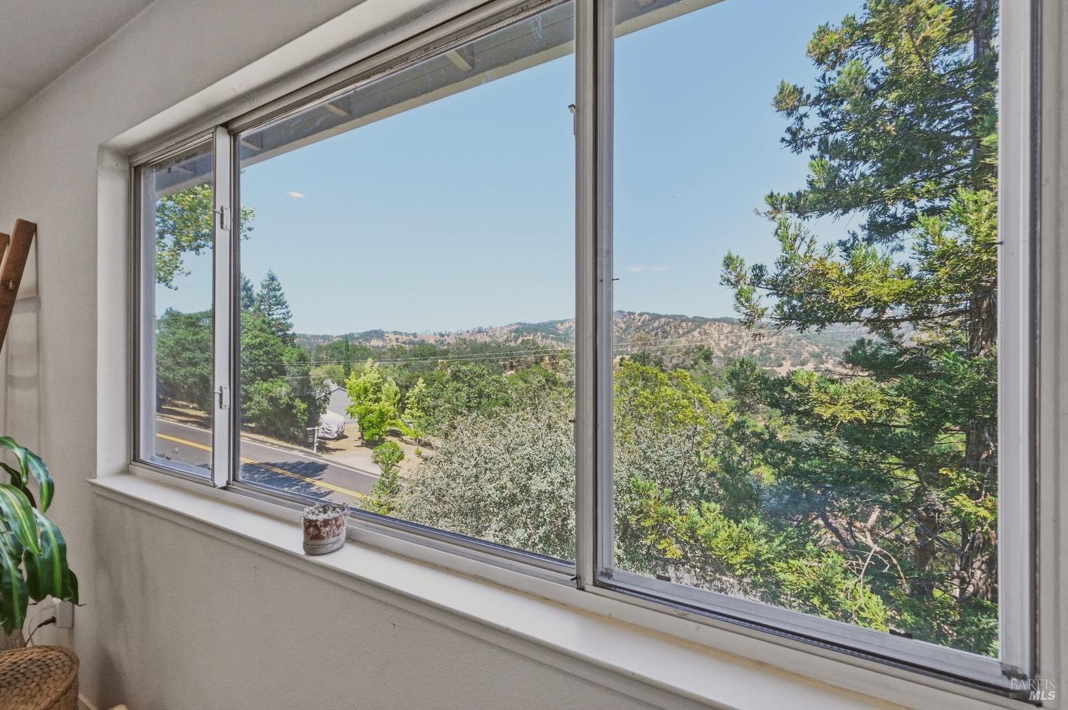 253 Circle Oaks Drive Napa CA 94558
