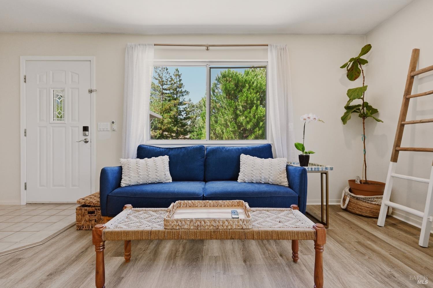 253 Circle Oaks Drive Napa CA 94558