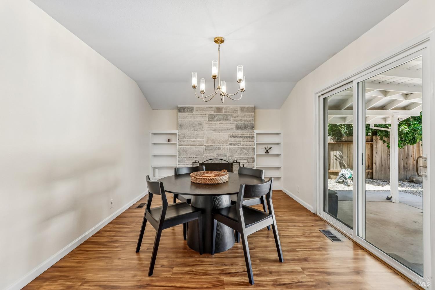 106 Anita Court Vacaville CA 95688