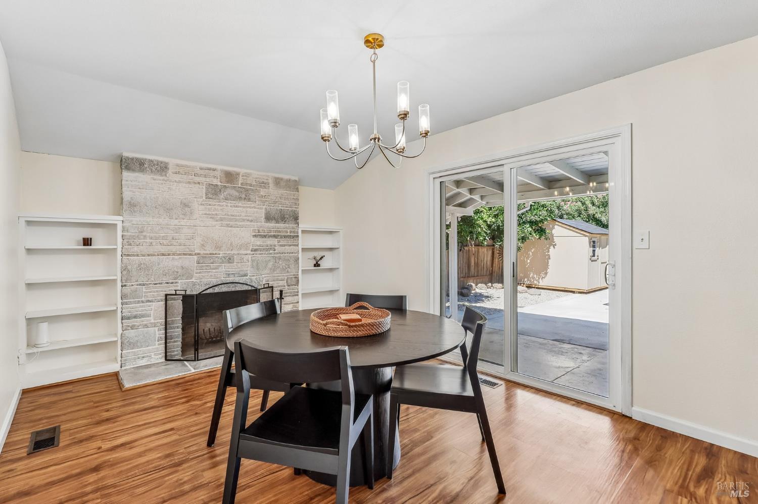 106 Anita Court Vacaville CA 95688