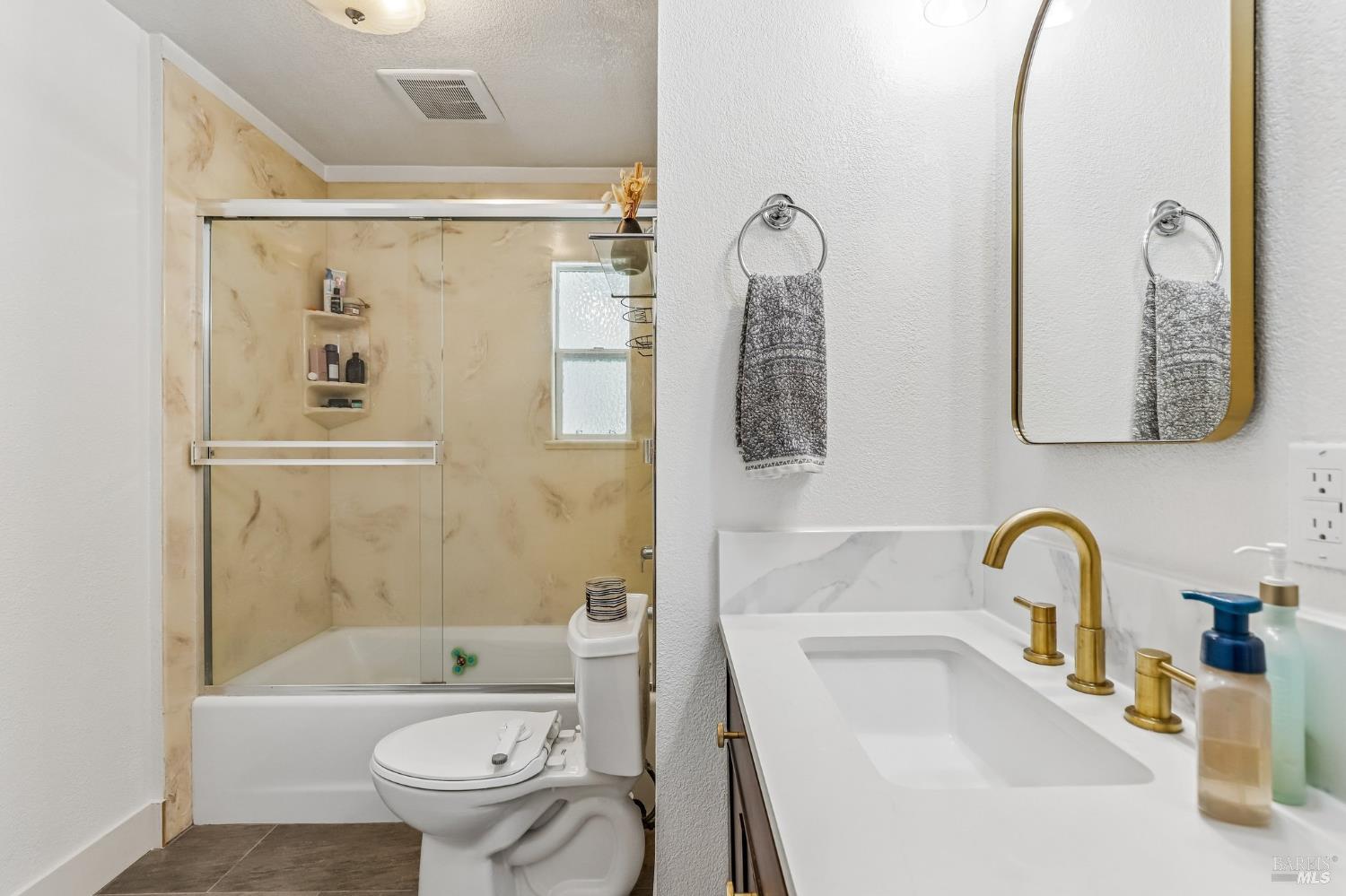 106 Anita Court Vacaville CA 95688