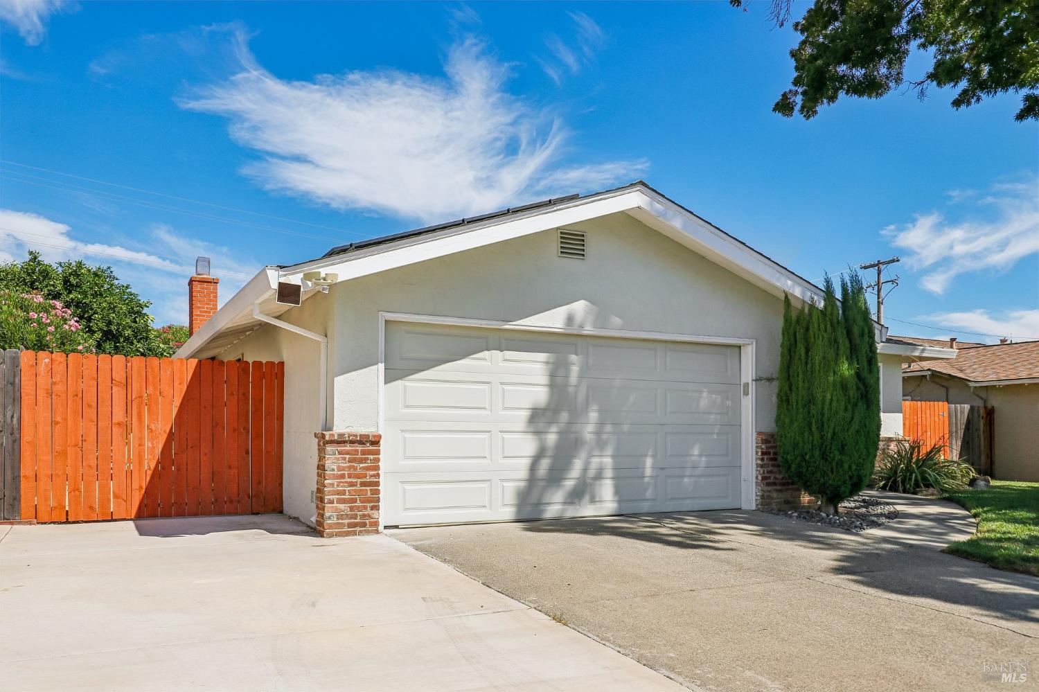 106 Anita Court Vacaville CA 95688