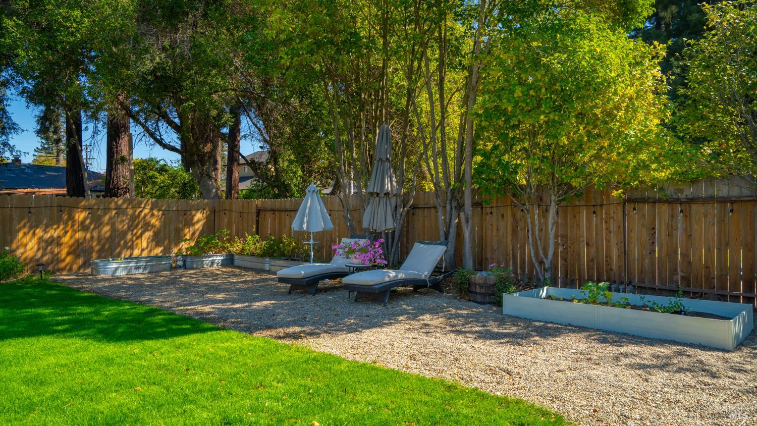 536 Minahen Street Napa CA 94559