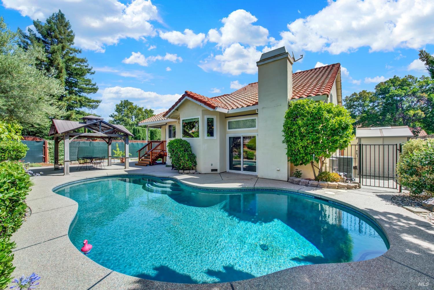 212 Wrentham Drive Vacaville CA 95688