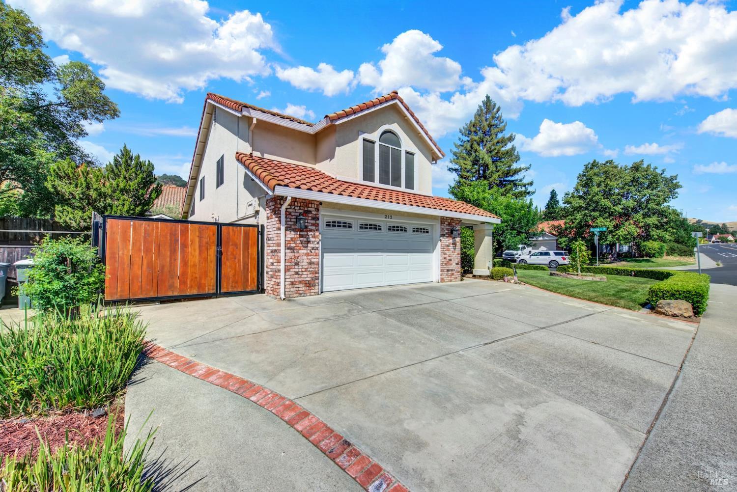 212 Wrentham Drive Vacaville CA 95688