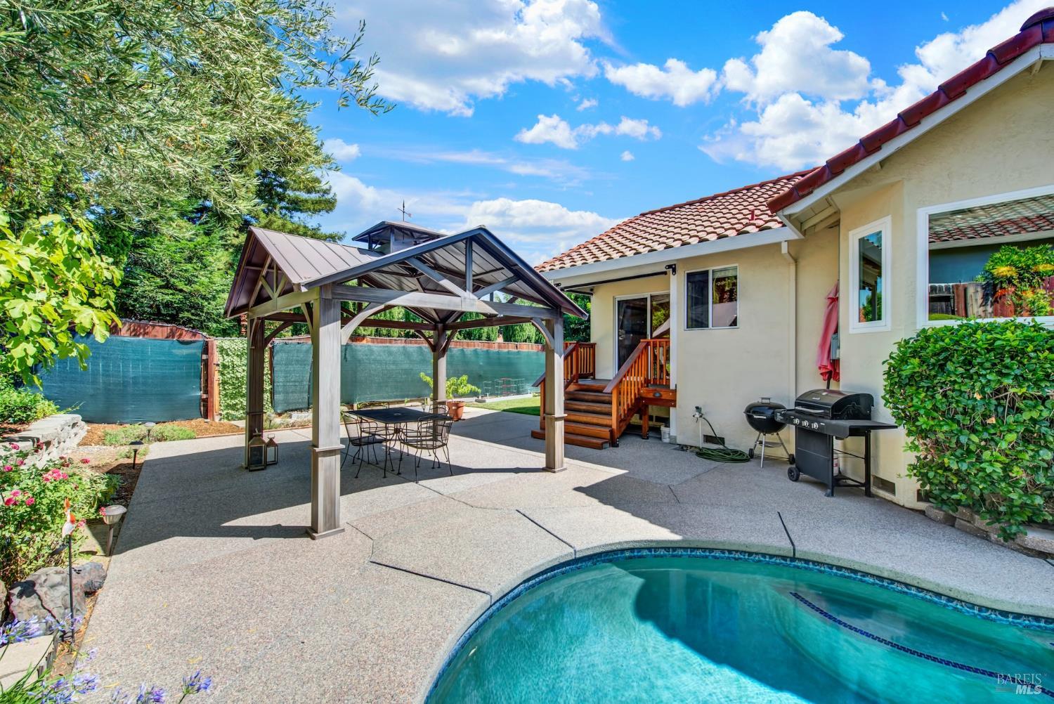 212 Wrentham Drive Vacaville CA 95688