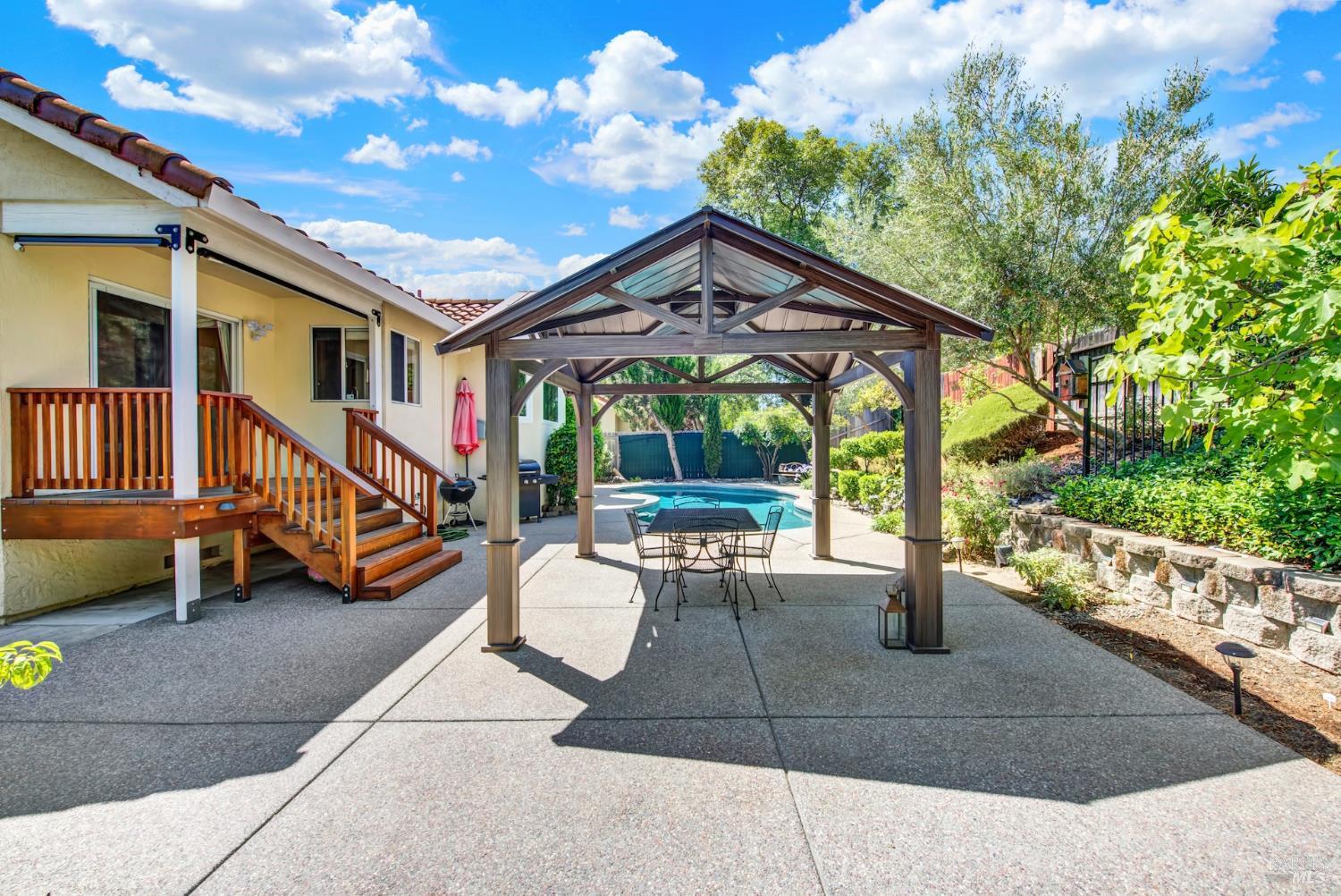 212 Wrentham Drive Vacaville CA 95688