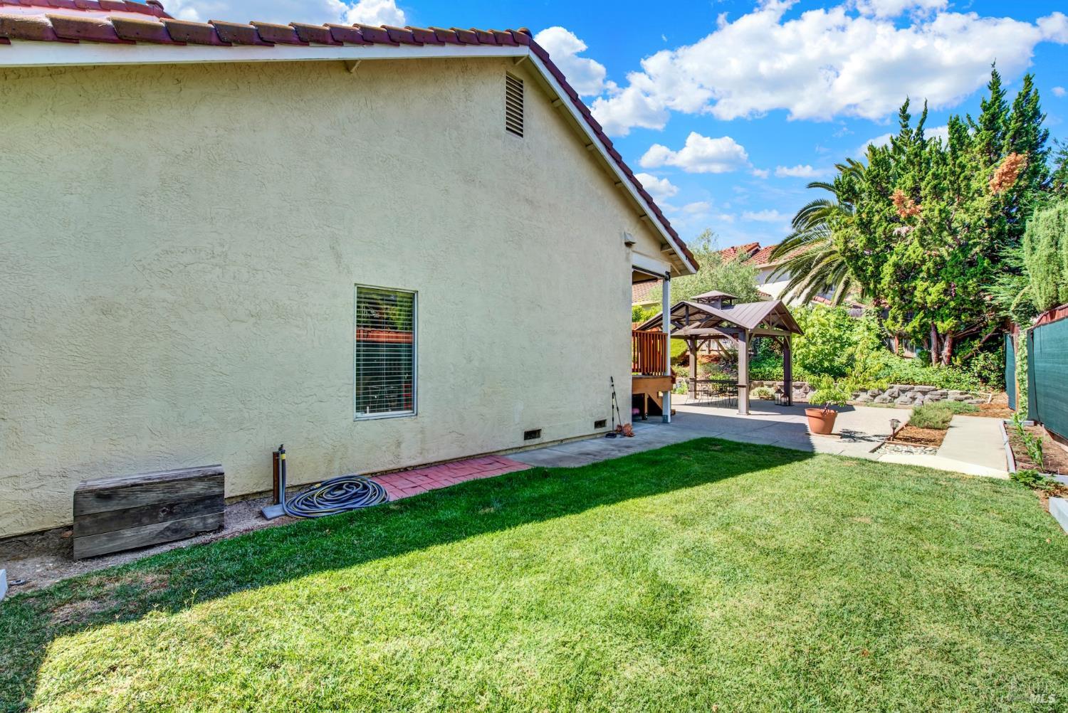 212 Wrentham Drive Vacaville CA 95688