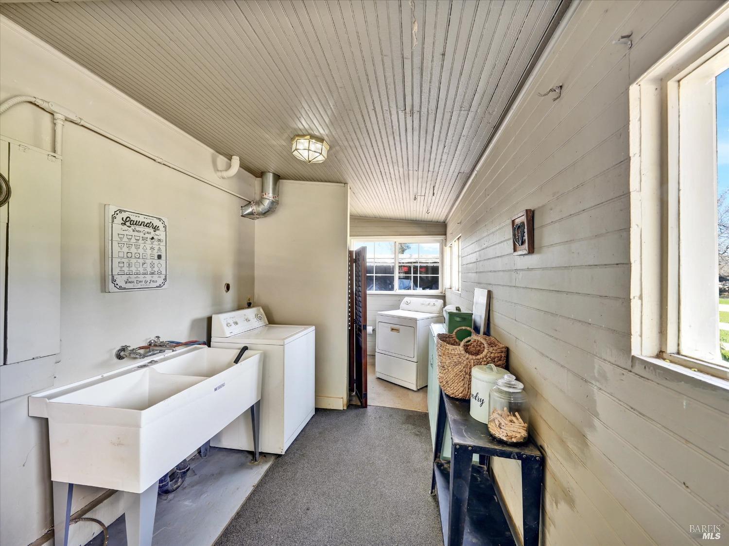 2060 Hagen Road Napa CA 94558