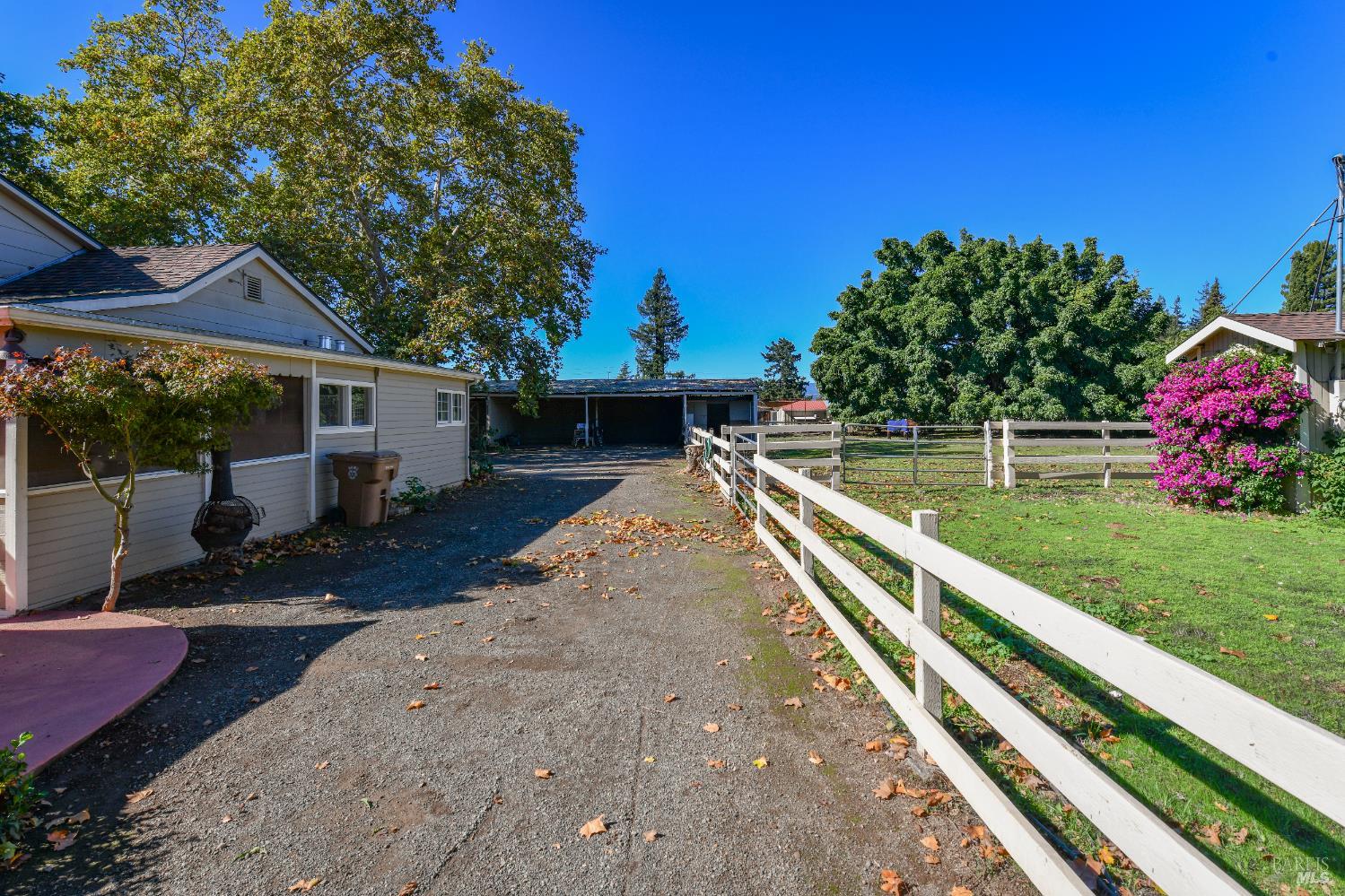 2060 Hagen Road Napa CA 94558