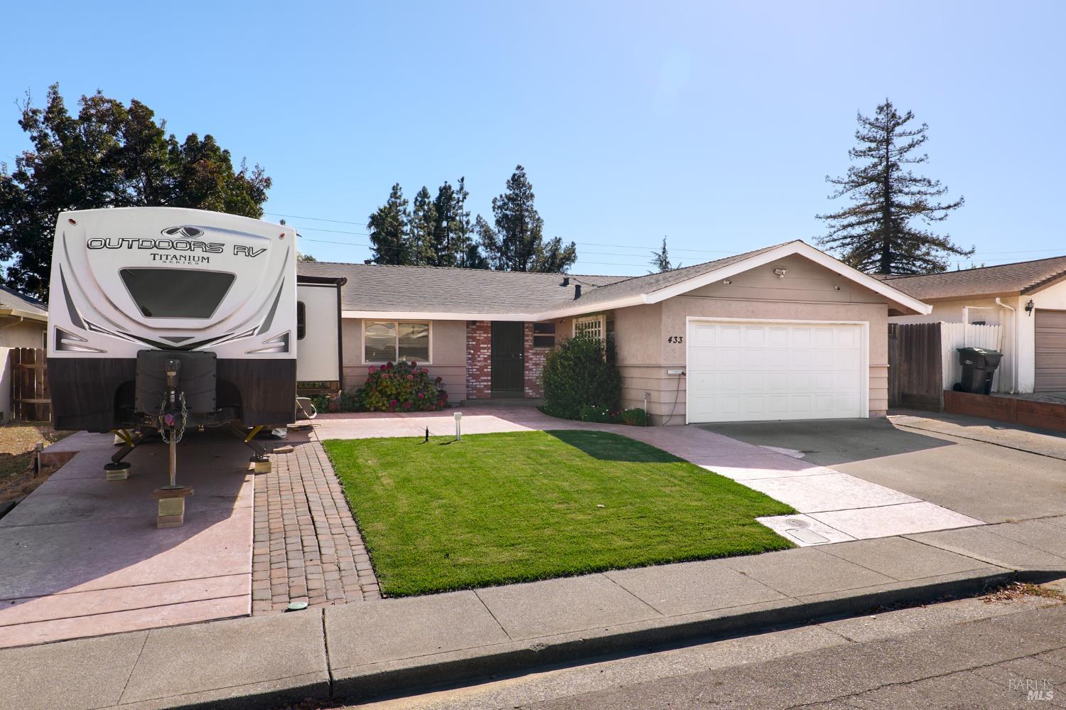 433 Dahlia Street Fairfield CA 94533