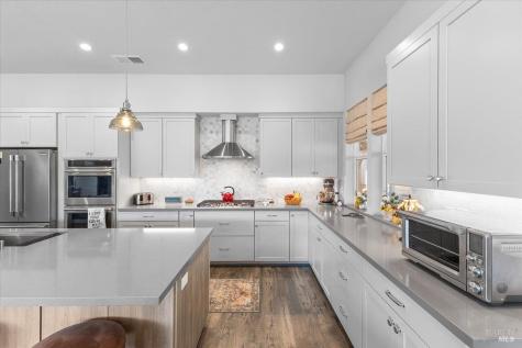 573 Misty Court Santa Rosa CA 95403