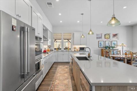 573 Misty Court Santa Rosa CA 95403