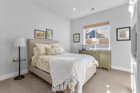 573 Misty Court Santa Rosa CA 95403