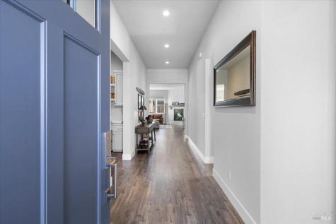 573 Misty Court Santa Rosa CA 95403