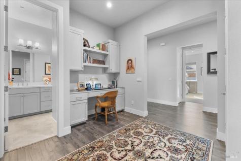 573 Misty Court Santa Rosa CA 95403