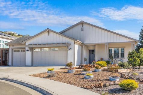 573 Misty Court Santa Rosa CA 95403